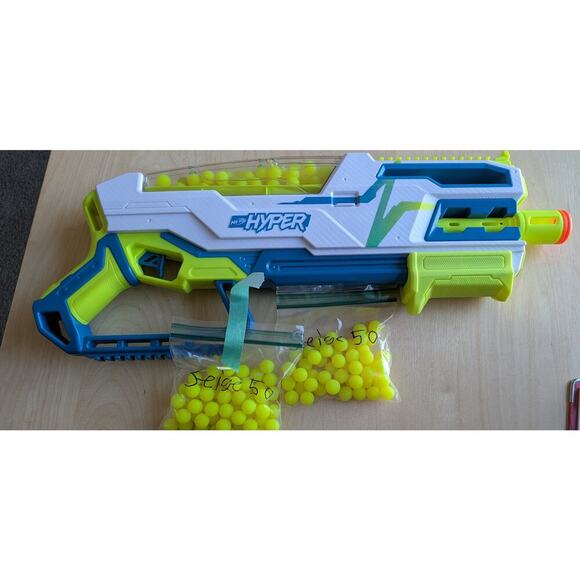 ❄️Nerf Hyper Siege Action Blaster - Picture 2 of 2